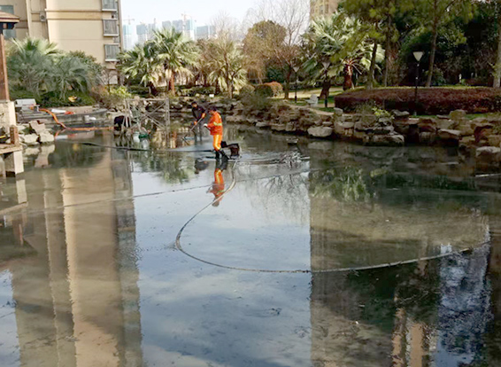 微山景观池淤泥清理