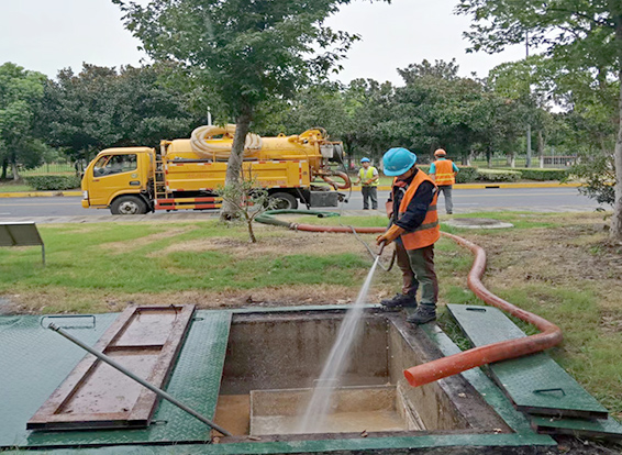 微山化油池清理